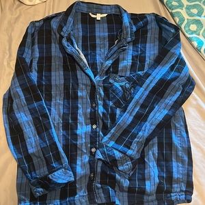 31. Vs pink night shirt